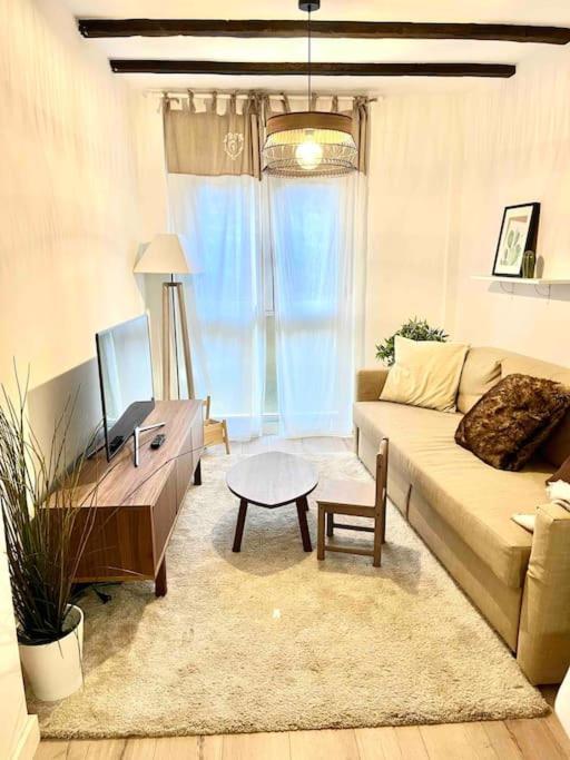 Apartamento Recien Reformado Dos Plantas Santa Cilia de Jaca Exterior photo